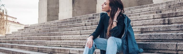 calça-jeans-com-elástico