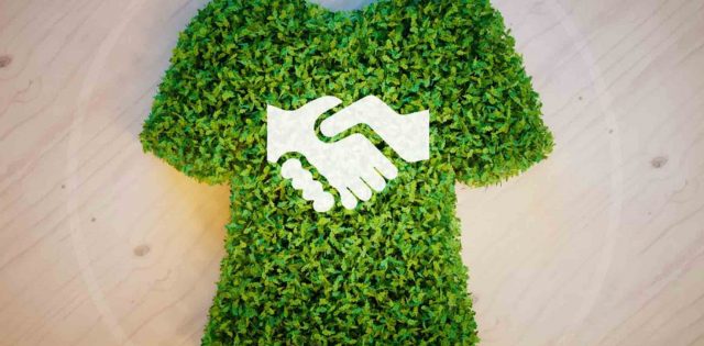 desenho de camiseta verde com icone em referencia a moda sustentável