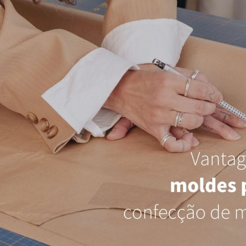 Pessoa usando molde para confecção de peças